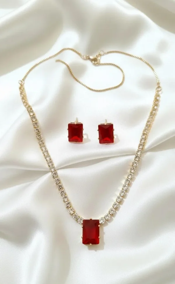 Red Crystal Pendant Set 3Pcs Alloy Gold Chain Earrings Bridal Wear